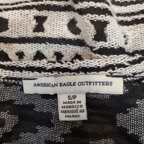 American eagle printed long sleeve open front cardigan - Picture 9 of 11